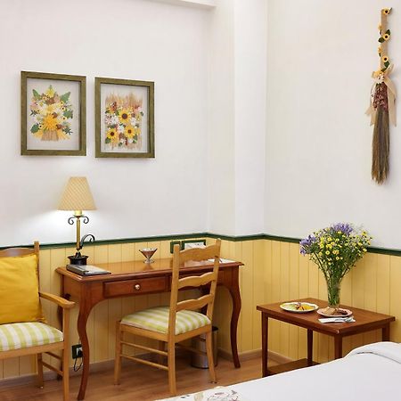 The Gordon House Hotel, Colaba Bombaj Exteriér fotografie