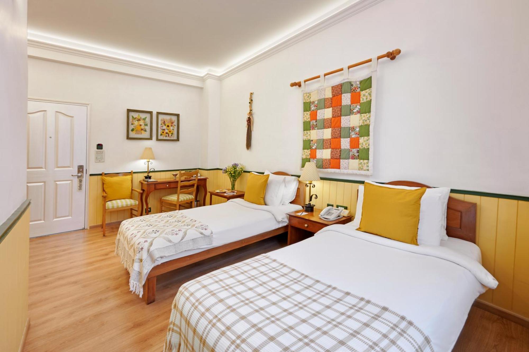 The Gordon House Hotel, Colaba Bombaj Exteriér fotografie